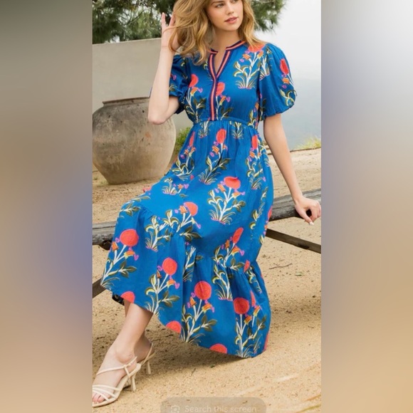 THML Dresses & Skirts - THML Floral dahlia puff sleeve Midi Dress blue green